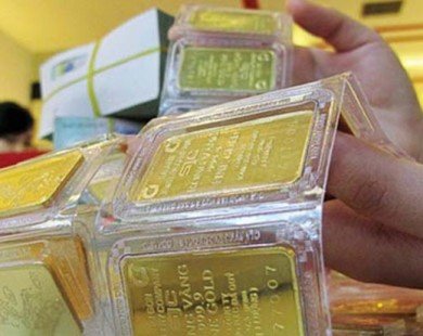 Vàng trong nước đắt hơn thế giới 5,4 triệu đồng/lượng
