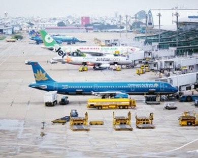 Yêu cầu khẩn trương quy hoạch mở rộng sân bay Tân Sơn Nhất