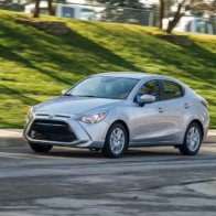 Đánh giá 2017 Toyota Yaris iA giá 383 triệu đồng