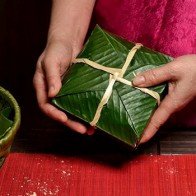 Bánh chưng 600.000 đồng một cặp vẫn cháy hàng ở Hà Nội