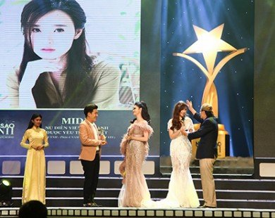Trường Giang nhận cú đúp tại Giải thưởng Ngôi Sao Xanh 2016