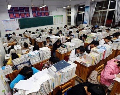 Trường học Trung Quốc cho vay điểm