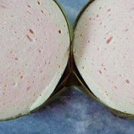 Cách phân biệt giò chả sạch với giò chả có hàn the