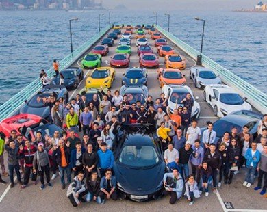 Màn tụ hội ấn tượng của 50 chiếc McLaren tại Hồng Kông