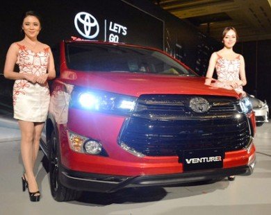 Ra mắt Toyota Innova Venturer giá từ 653 triệu đồng
