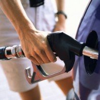 Tác hại ‘không tưởng’ của việc ô tô tăng, giảm ga đột ngột