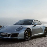 Porsche 911 GTS 2017 chốt giá từ 8,2 tỷ đồng tại Việt Nam
