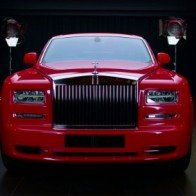 Mê mẩn Rolls-Royce Phantom mạ vàng giá 15 tỷ đồng