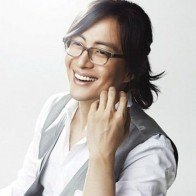 Không ai nghĩ Won Bin, Bae Yong Joon cũng từng nghèo "khố rách áo ôm"
