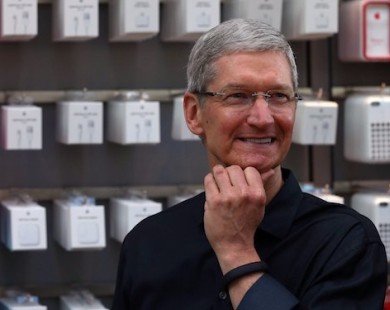 Tim Cook sắp mang hàng tỉ USD của Apple về Mỹ