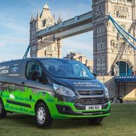 Ford thử nghiệm xe van Transit Custom Plug-in Hybrid