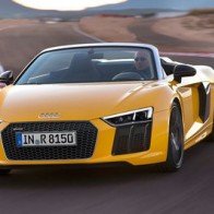 Siêu xe Audi R8 V10 Plus Spyder 2017 giá gần 4 tỷ đồng