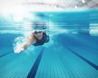 5 lợi ích sức khỏe tuyệt vời từ bơi lội
