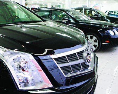 Giá ôtô nhập khẩu giảm bình quân hơn 120 triệu đồng/xe 