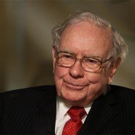 Tỷ phú Warren Buffett bán tháo cổ phiếu Walmart