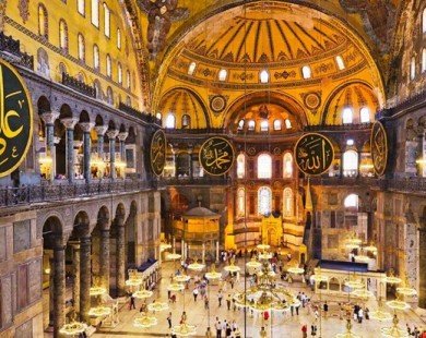 Bí mật bên trong Thánh đường Hagia Sophia