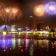 Vui chơi quên đường về với Lễ hội pháo hoa quốc tế Đà Nẵng 2017