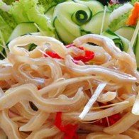 Mẹo luộc tai lợn trắng giòn sần sật, ăn hết đĩa không chán