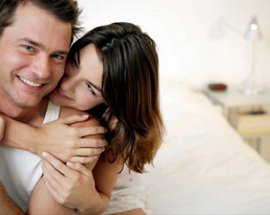Chăn gối vợ chồng: “Vòng vo tam quốc” trên giường