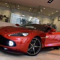 Chiêm ngưỡng "siêu phẩm" Aston Martin Vanquish Zagato