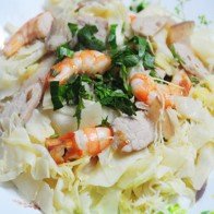 Mít non trộn thịt, khoai mì hấp cốt dừa nổi tiếng ở Củ Chi