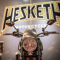 Soi xét "kẻ ném bom" tiền tỷ Hesketh Valiant