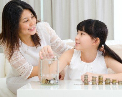 5 điều về tiền bố mẹ nên giấu con