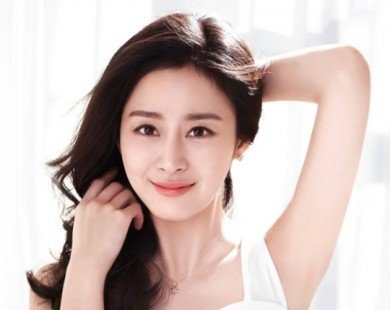 3 bí quyết giúp gìn giữ vẻ đẹp không tuổi của Kim Tae Hee