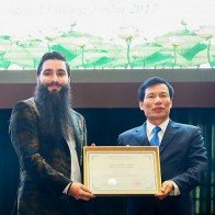 Đạo diễn Jordan Vogt-Roberts chính thức trở thành Đại sứ du lịch Việt Nam