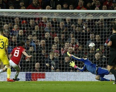 Mata đưa Man Utd vào tứ kết Europa League