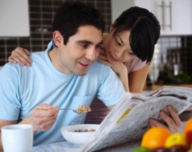 Phụ nữ nên nhớ làm vợ chứ đừng trở thành ‘bảo mẫu’ của chồng