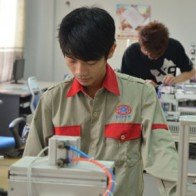Khan hiếm học viên, trường nghề “đua nhau” giải thể
