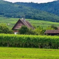 10 ngôi làng đẹp như thiên đường dưới hạ giới của nước Pháp