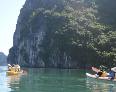 Kayak an toàn sẽ hoạt động trở lại trên vịnh Hạ Long