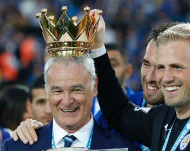 HLV Ranieri: "Có kẻ thân cận hất tôi khỏi Leicester City"