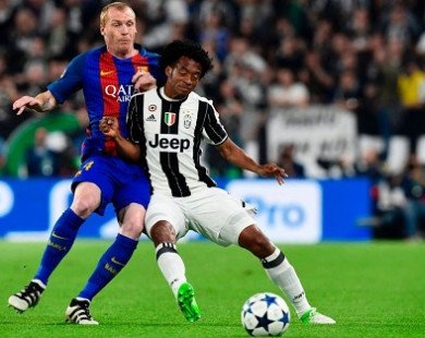 Rio Ferdinand: 'Có 5 tới 6 cầu thủ không xứng khoác áo Barca'