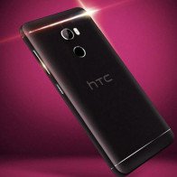 HTC One X10 lộ ảnh trần trụi, pin “trâu”