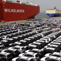 Giá xe nhập khẩu vào Việt Nam tiếp tục giảm mạnh