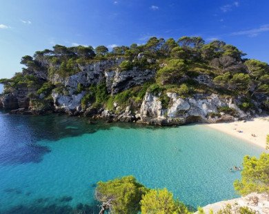 Chào mùa hè với 8 bãi biển tuyệt đẹp ở châu Âu