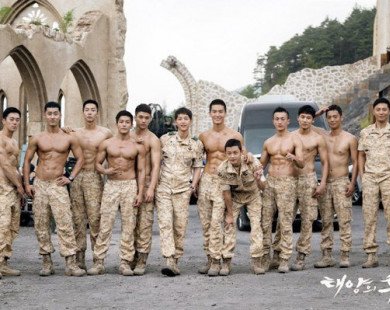 Cơ bụng 6 múi cuồn cuộn của các mỹ nam trong phim Hàn