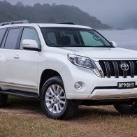 Toyota Prado bản đặc biệt tiện nghi hơn hẳn phiên bản tiêu chuẩn