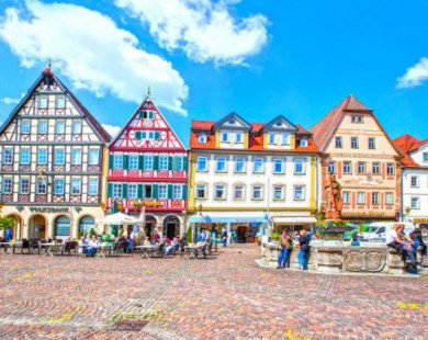 10 thị trấn cổ đẹp như truyện cổ tích ở Đức