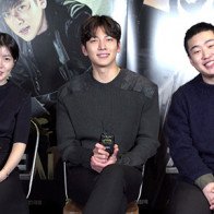 Ji Chang Wook và dàn sao " thành phố ảo" gủi lời chào khán giả Việt nam