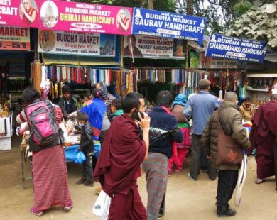 Bodhgaya - thứ hai tu chợ, thứ ba tu chùa