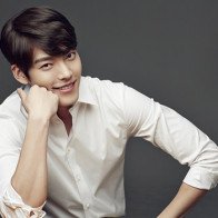 Mỹ nam "Người thừa kế" Kim Woo Bin bị chẩn đoán mắc bệnh ung thư