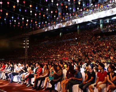 Hàng ngàn khán giả Đà Nẵng chìm đắm trong đêm nhạc 