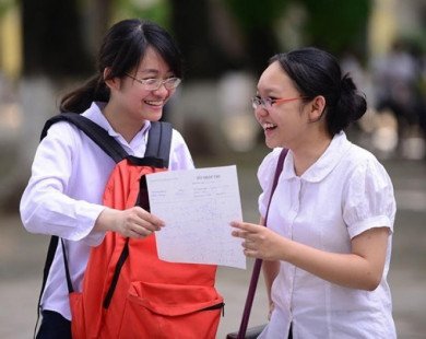 Thí sinh thi vào 10 ở Hà Nội đến chậm 15 phút sẽ bị cấm thi
