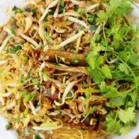 Cách làm mực khô xào miến, món ngon khiến ông xã ngất ngây