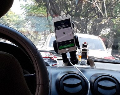 Nóng: Bộ GTVT “phanh gấp” cấp phép thí điểm Grab, Uber