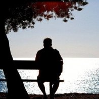 Thương vợ cả đời hy sinh vì nhà chồng nhưng giữa hiếu và tình, tôi vẫn phải chọn Mẹ